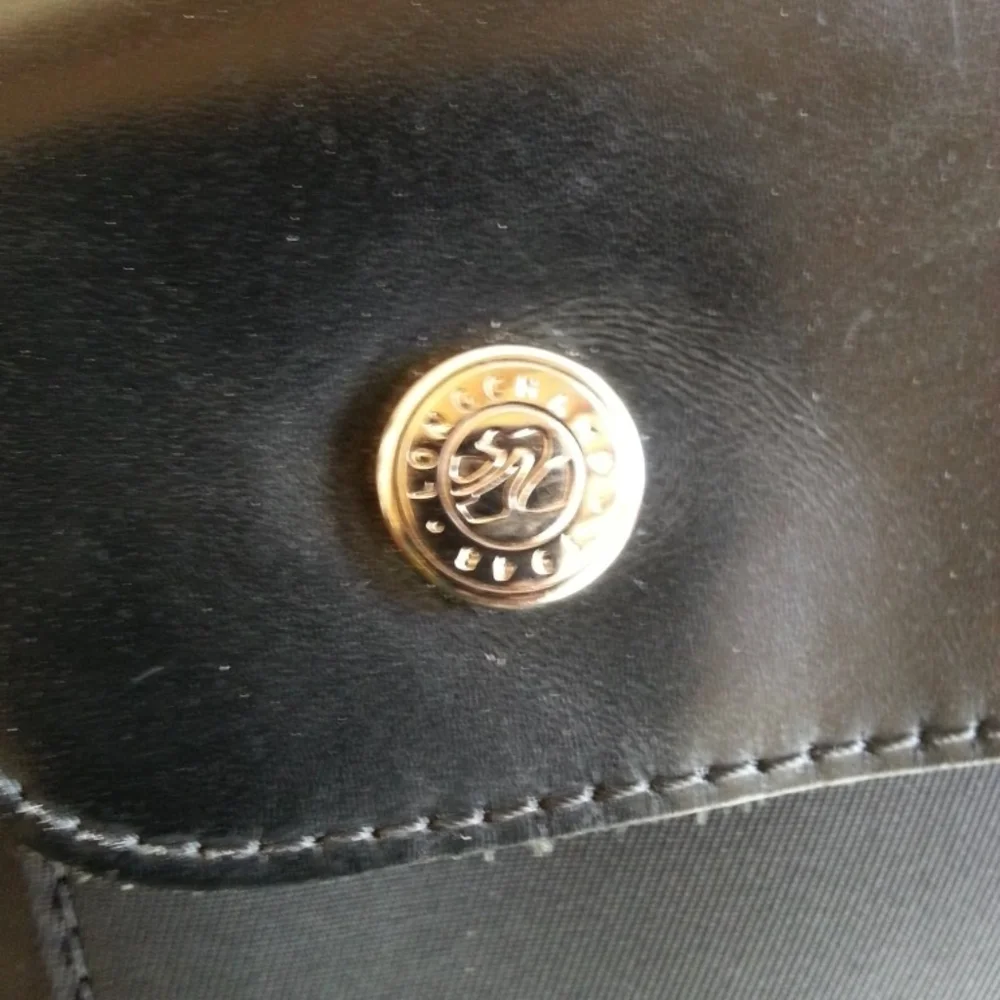 Gorgeous Vintage Longchamp Paris Crossbody bag